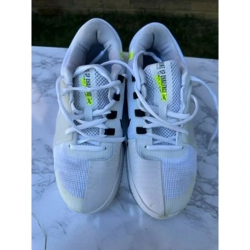 Nike Court Air Zoom‎ Lite Tennis Shoes White Black Womens Size 8 Sneakers